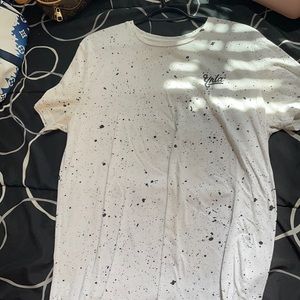 Young and reckless paint splatter t shirt